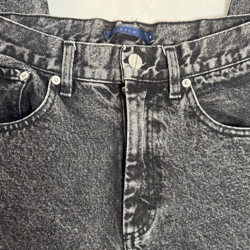 Straight leg Black-wash Denim Jeans - Picture 3 of 8